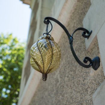 Le Castel à Lussac-les-Châteaux, nuits au château, le domaine, détail